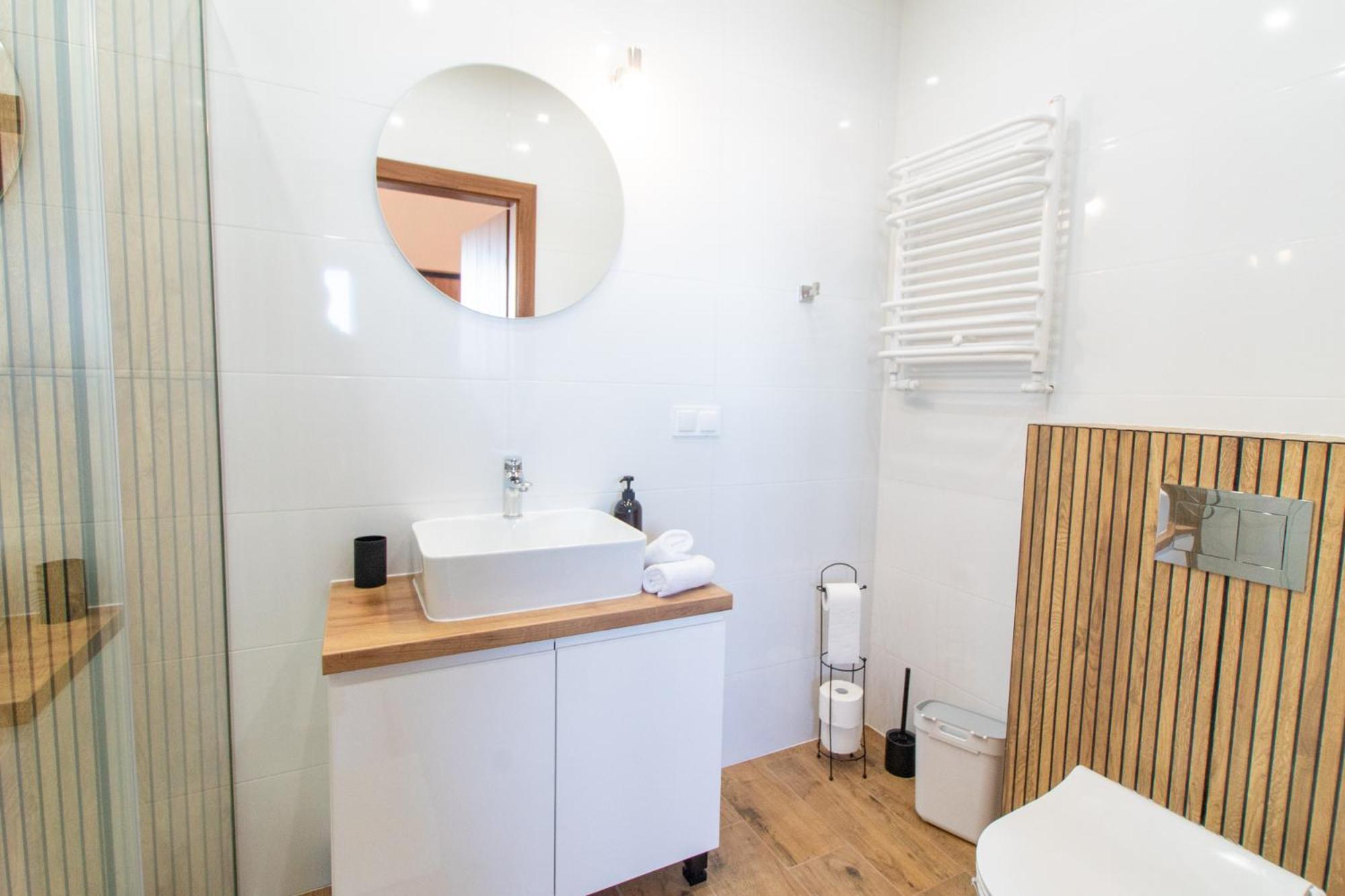 Wichrowe Wzgorze Guest House Krajno Pierwsze Exterior photo