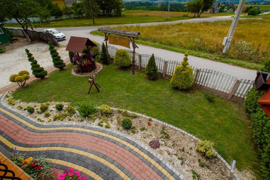 Wichrowe Wzgorze Guest House Krajno Pierwsze Exterior photo